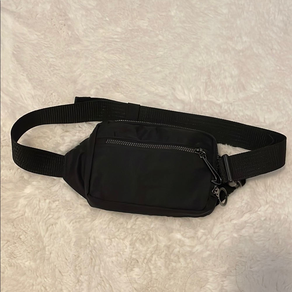 Nike One Luxe Women's Fanny Pack